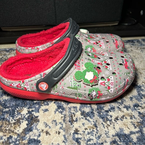 Crocs Dual Comfort Disney Christmas Holiday 2019 Mickey Mouse Clogs Size 8 - Picture 1 of 15